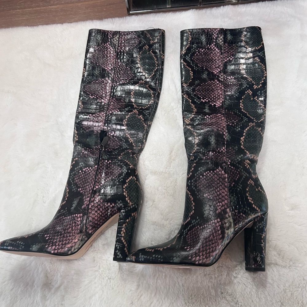 Women's Snakeskin Knee-High Boots
